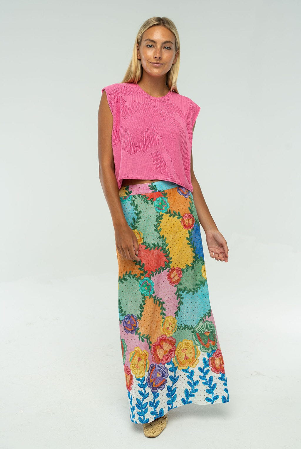 Laura Sleeveless Sweater-Briton Court