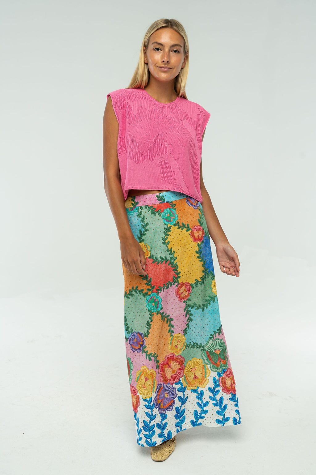 Laura Sleeveless Sweater-Briton Court