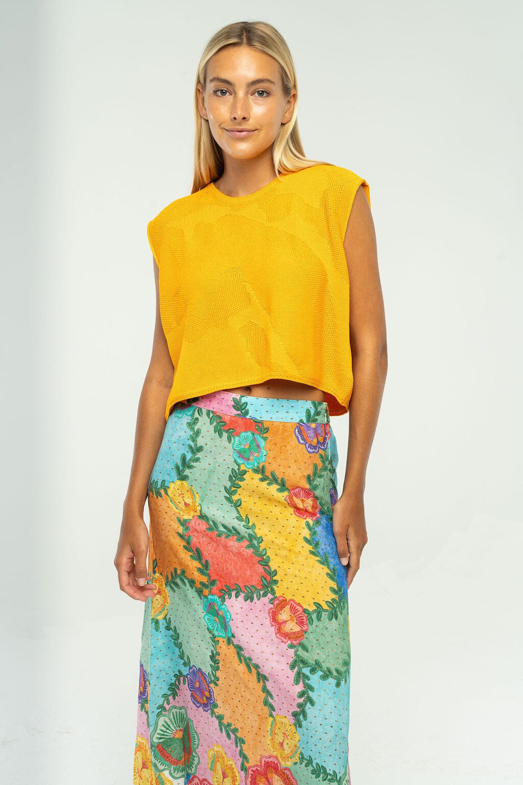 Laura Sleeveless Sweater-Briton Court