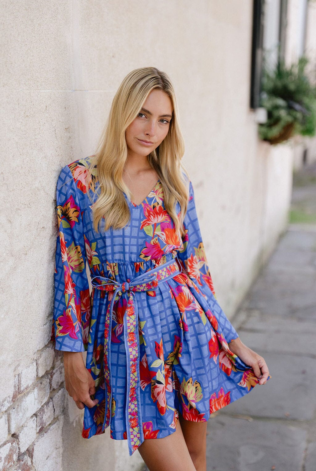 Lucia Mini-Briton Court