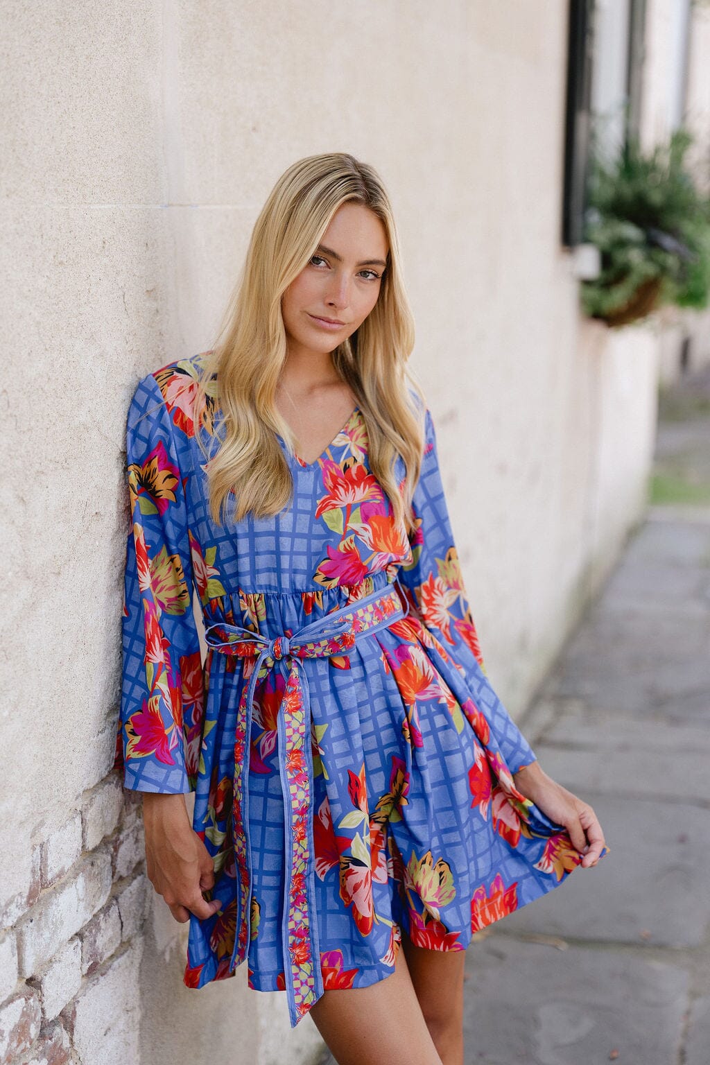 Lucia Mini-Briton Court