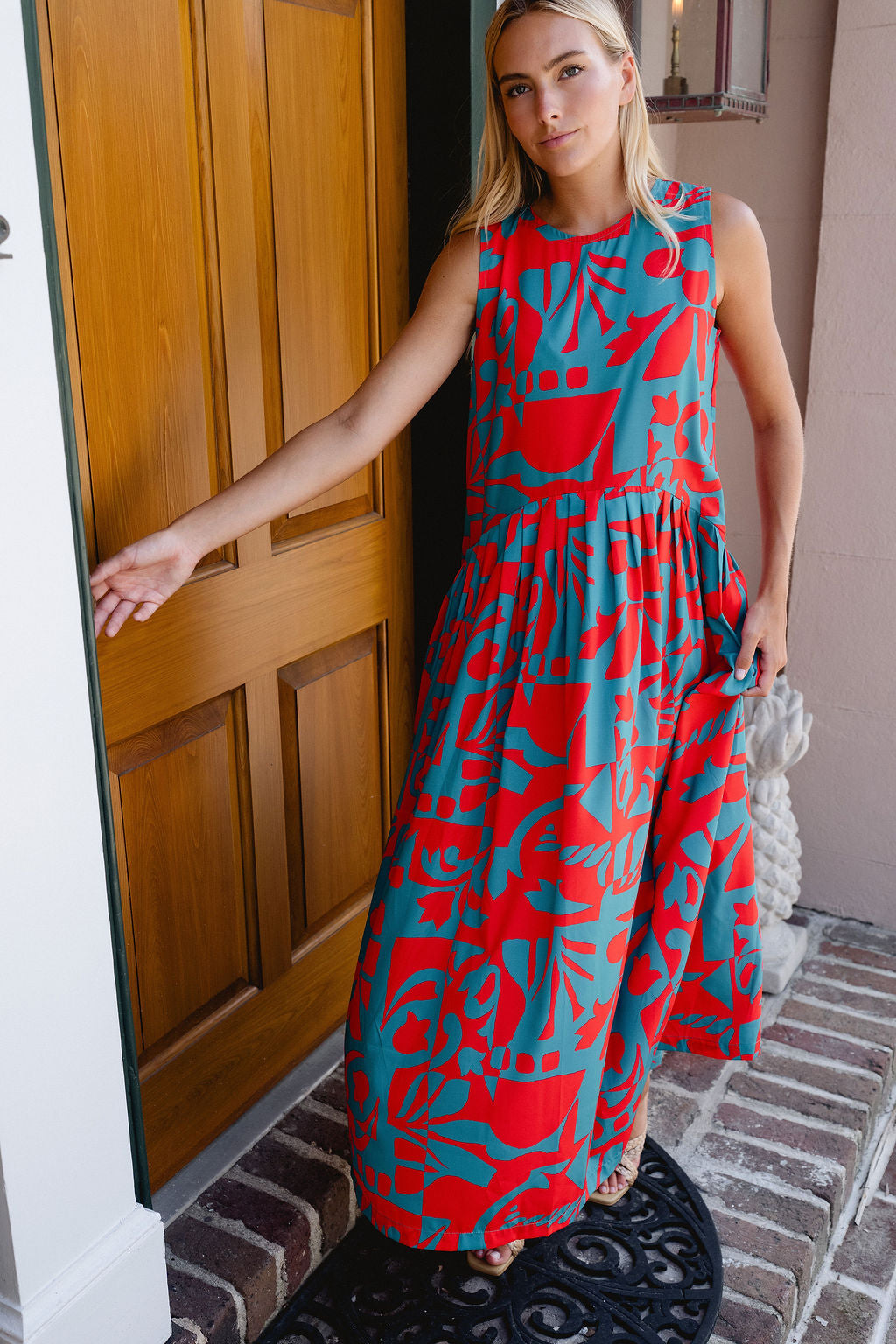 Saylor Maxi-Briton Court