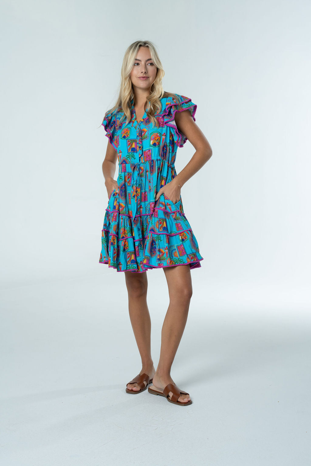 Abby Mini-Briton Court