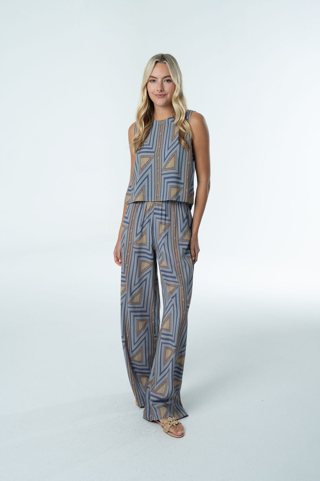 Sarah Pant – Geometric Viscose-Briton Court