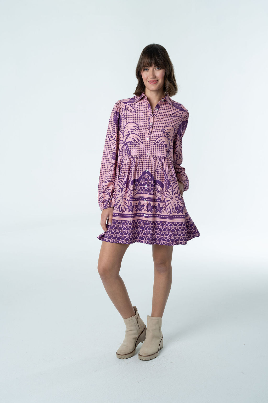Frenchi Mini-Briton Court