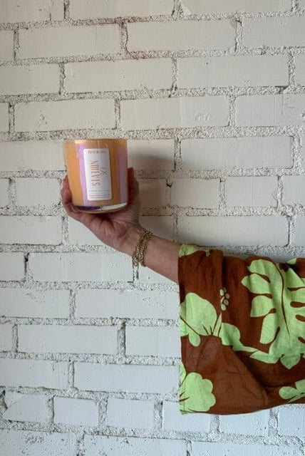 Briton Court Candle | Sorrento-Briton Court