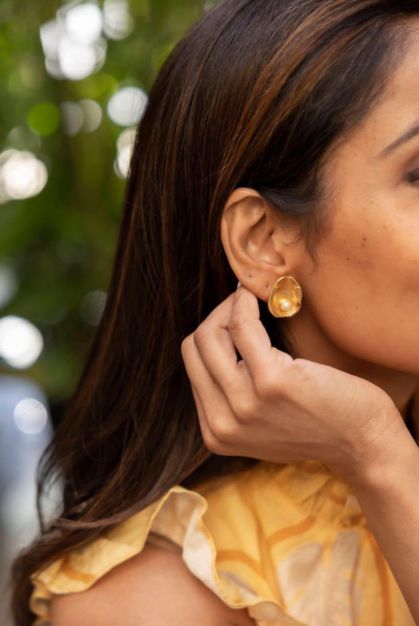 Oyster Stud - Earring-Briton Court
