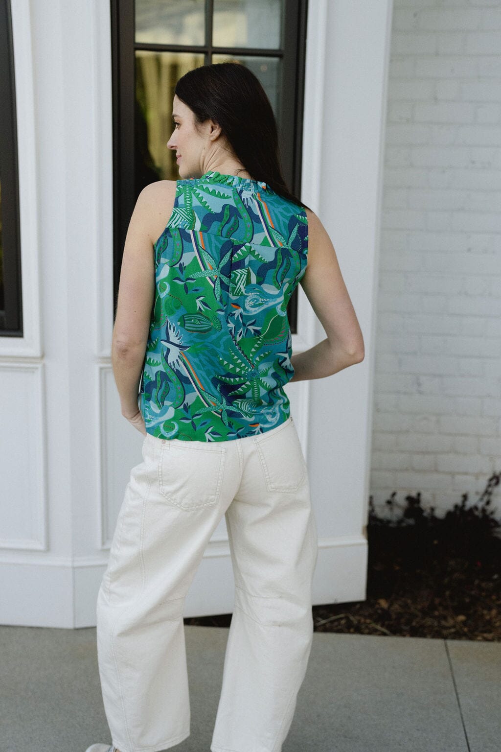 Nora Top-Briton Court