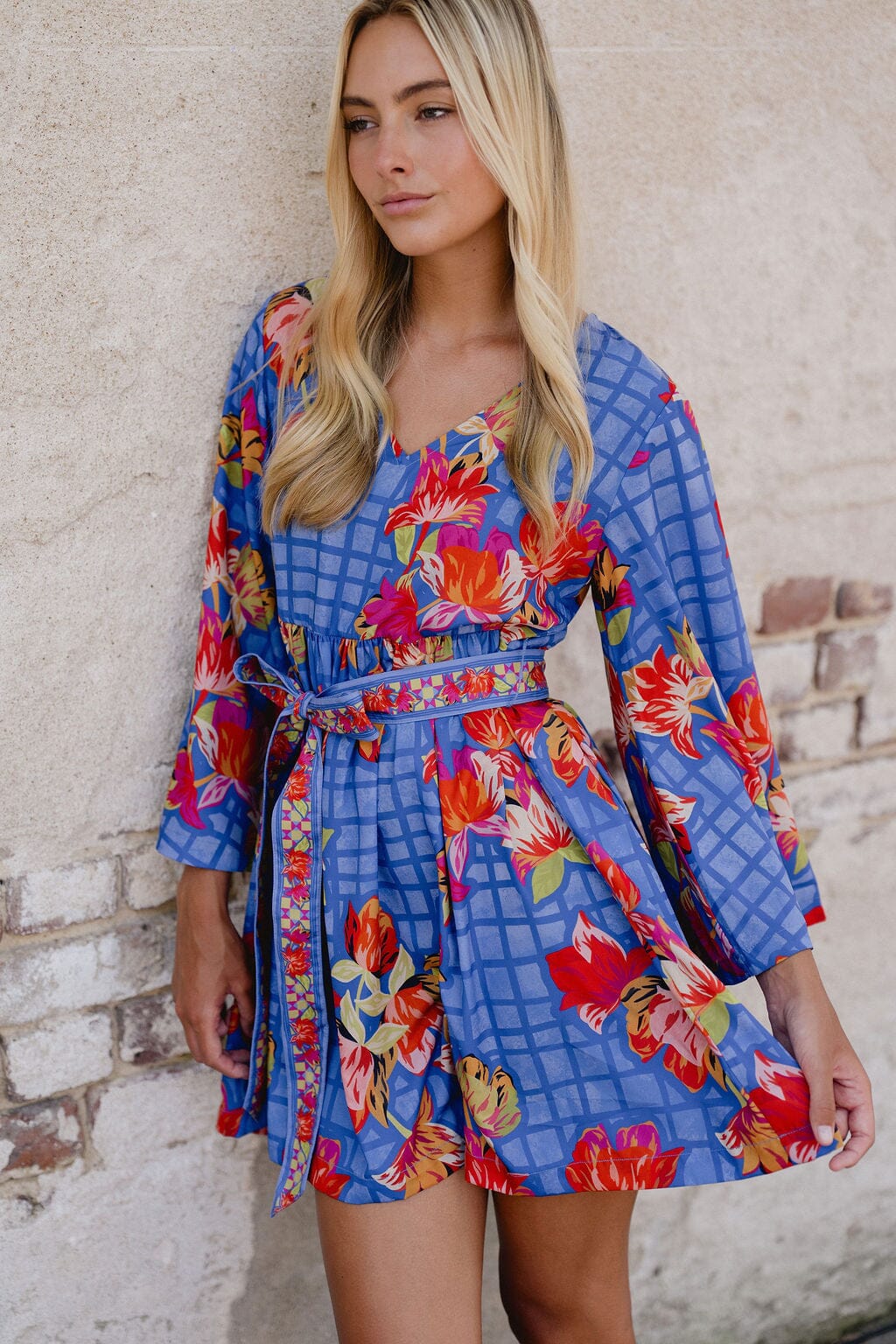 Lucia Mini-Briton Court