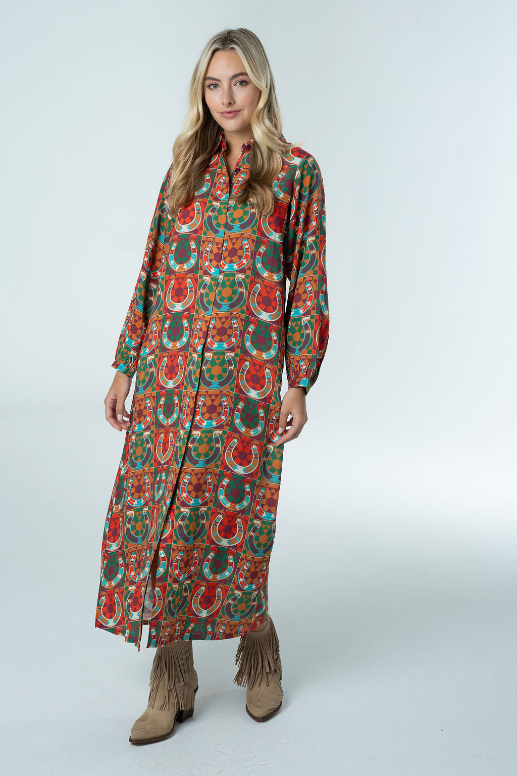 Sienna Horseshoe Maxi-Briton Court