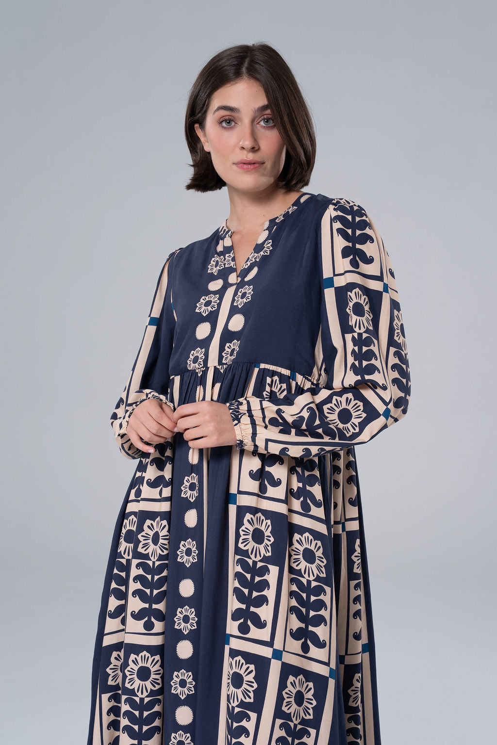 Jenny Maxi-Briton Court