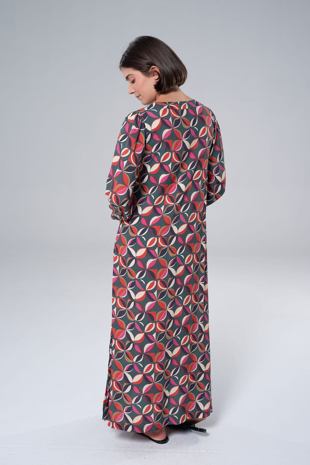 Melody Geo Maxi-Briton Court