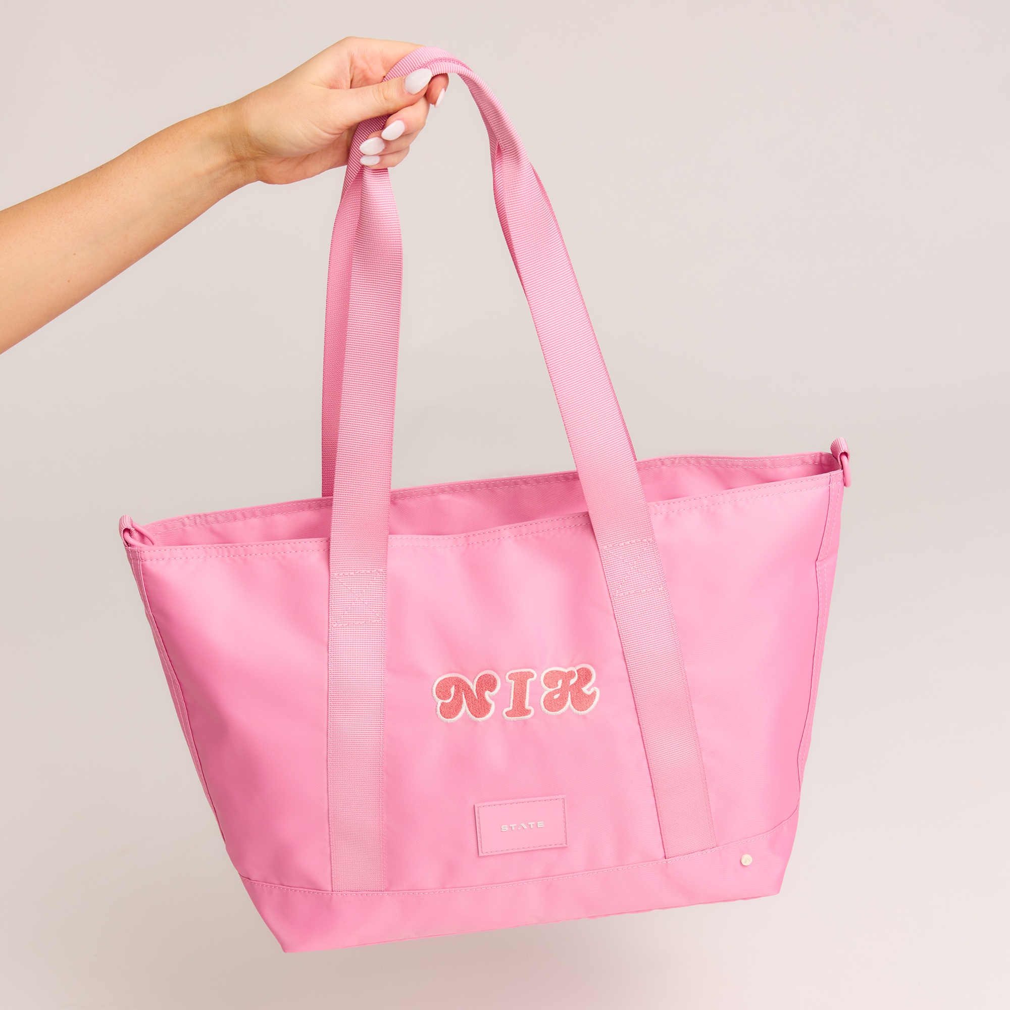 Graham Tote-Briton Court