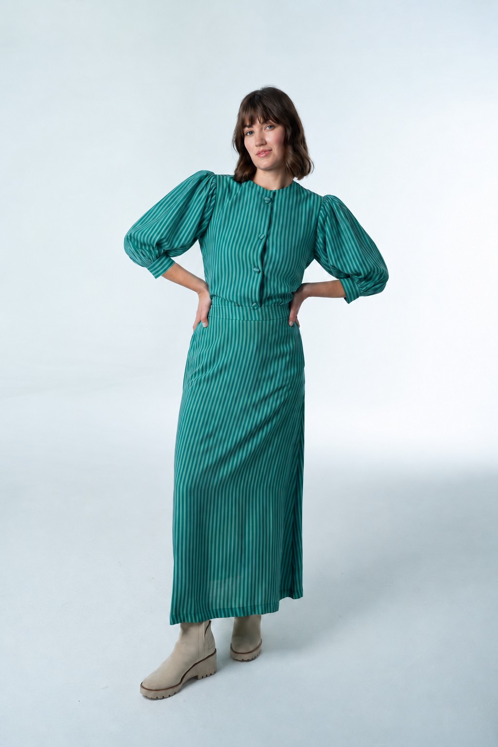 Oversized Charlie Top-Briton Court